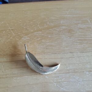 Gold Feather Pendant BROOCH